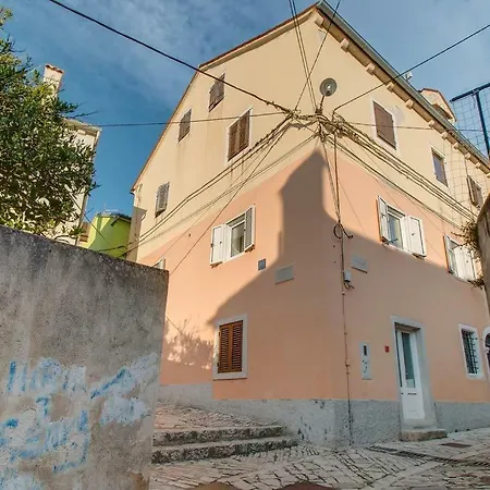 Apartment Snjezana